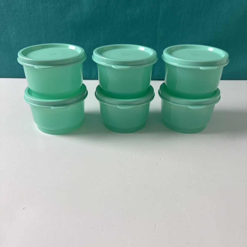 Tupperware Snack Cups 4 oz / Sheer Mint With Matching Seals Mint Green Set Of 6